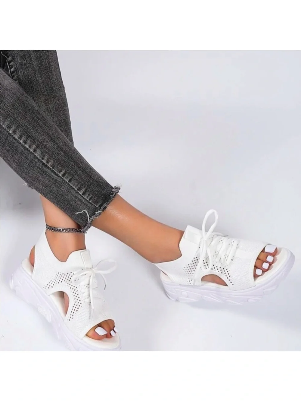 Women’s White Open-Toed Lace-up Knit Platform Sneaker-Sandals⭐️⭐️Sz: 10